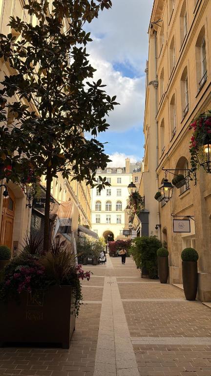 Faubourg Saint-Honoré -3Bed 2 BTH-HERMES - 1