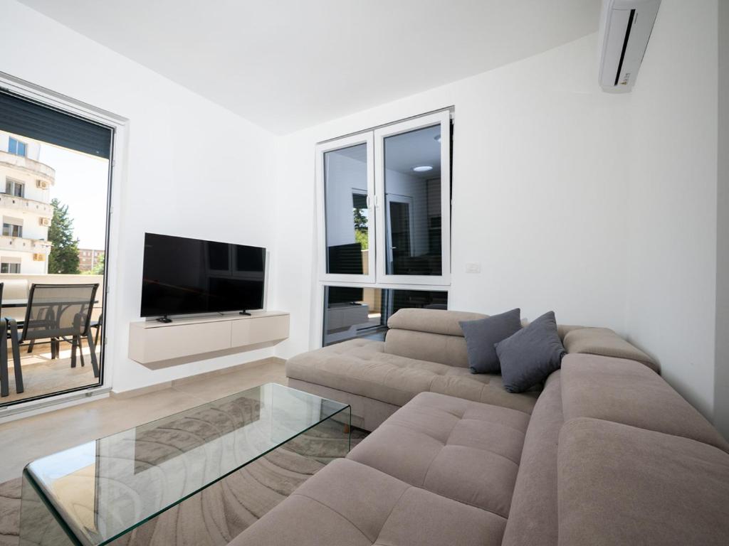 Apartman Hati 1 - 2