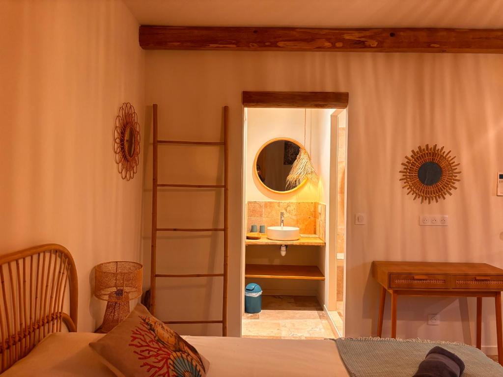 PORTO VECCHIO Santa Giulia Grand studio bergerie vue exceptionnelle mer et montagne - 4