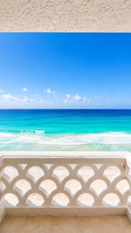 Estudio con vista al mar Caribe - 1