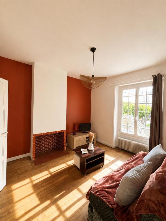 Appartement T3 Intra-muros - 3
