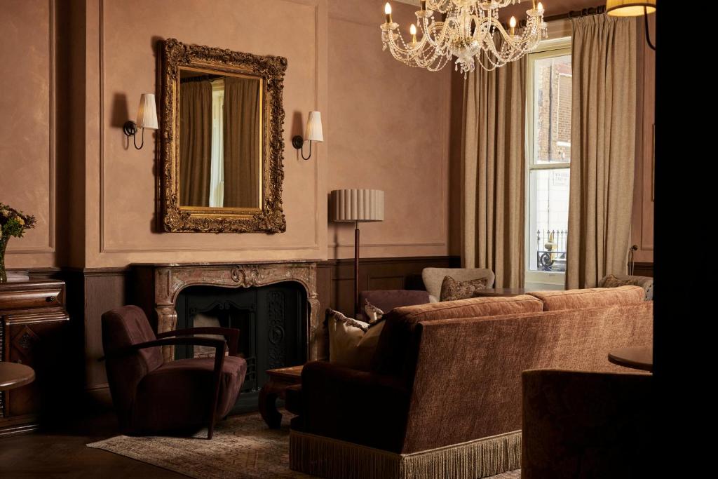 Lobby, The Leonard Hotel - Marble Arch in London