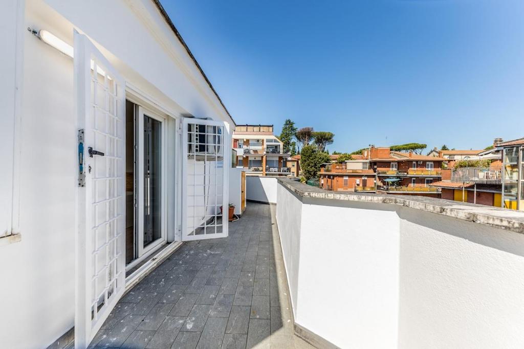 Apartment with a view near Ospedale St Pietro - 5