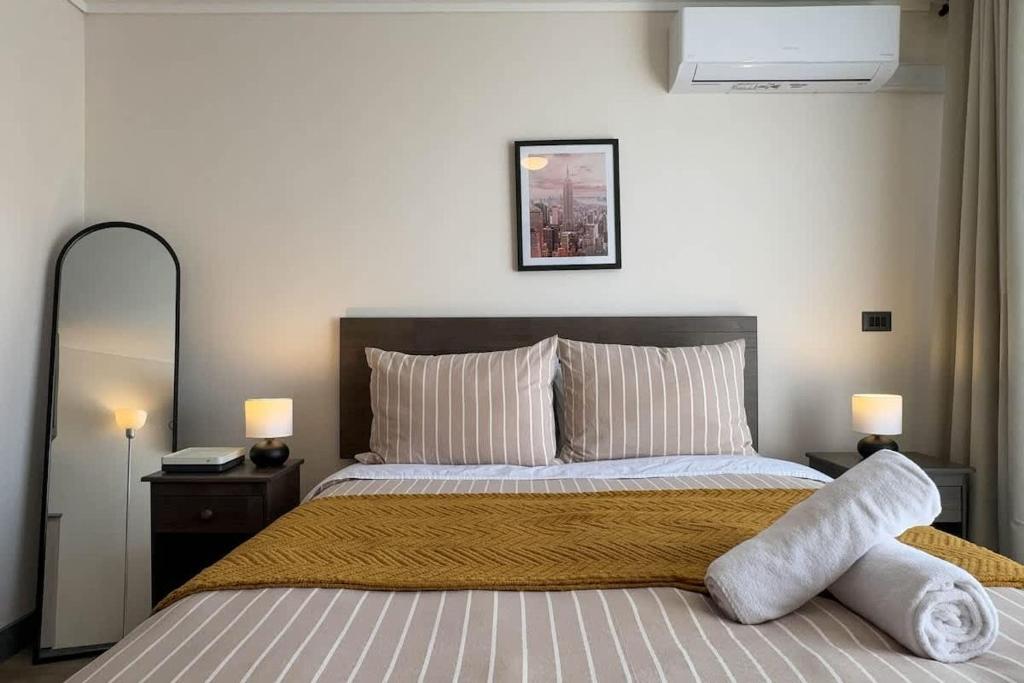 24-7 Desk 24 Studio with heater 15 min wlkg to metro station - 5