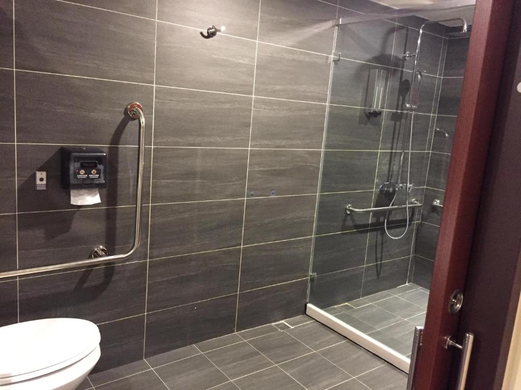 ห้องน้ำ