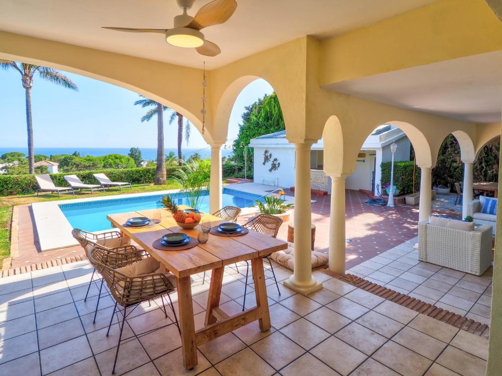 Villa Palm, amazing views - 3