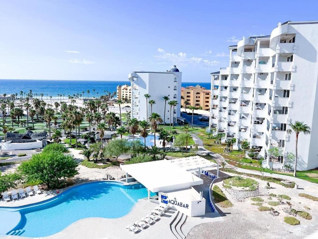 A302 Casa Blanca Golf Villa - 3 Bedrooms 3 Baths - 1