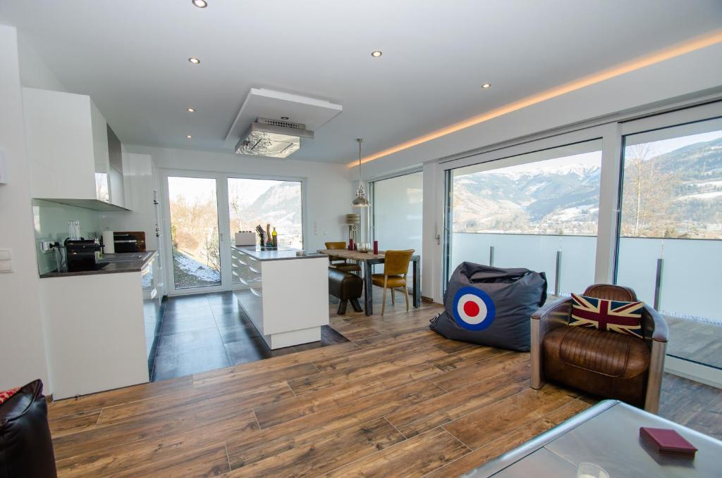 Superb Alpine Lodges by All in One Apartments - 3