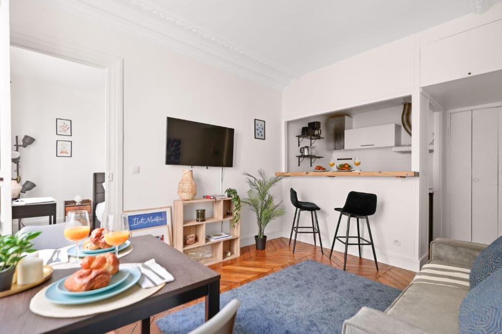 BnBNova - 1BR - City of Paris Near Eiffel Tower - 2