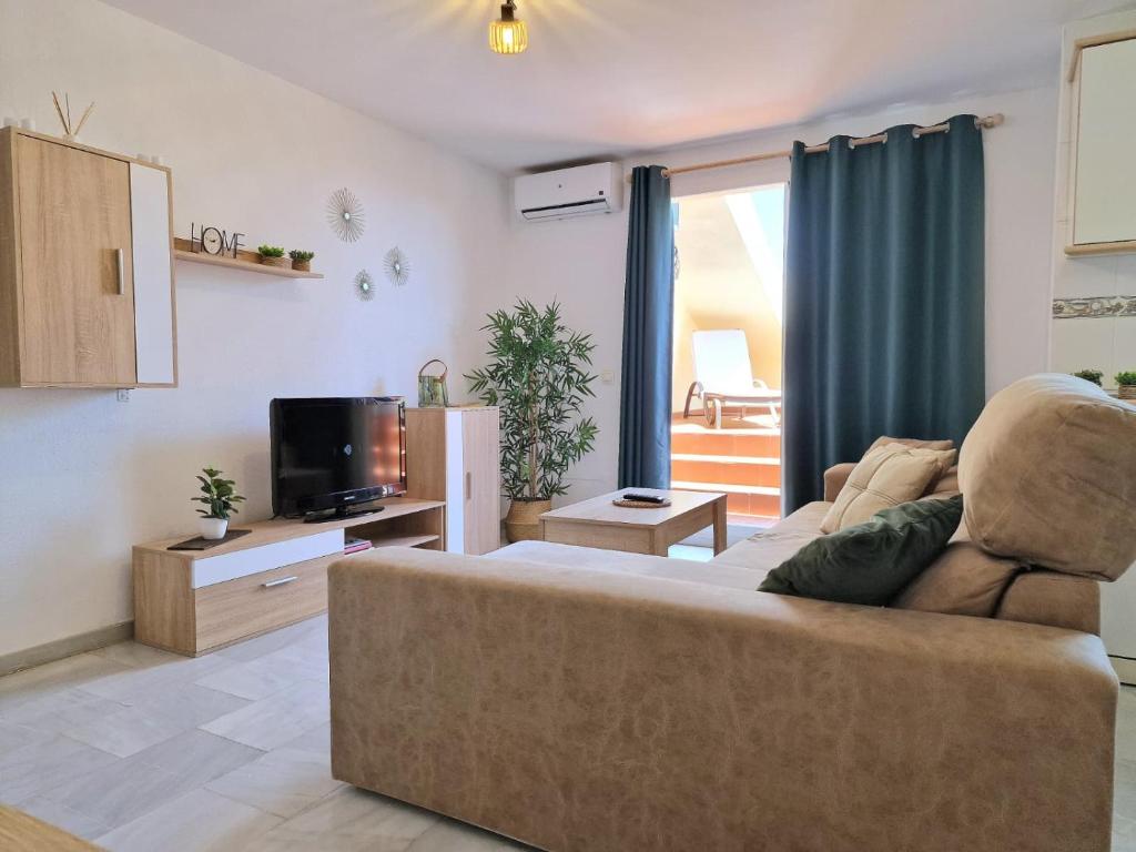 Mala Mía Seaviews Apartamento familiar con piscina, parking y terraza en Fuengirola - 5