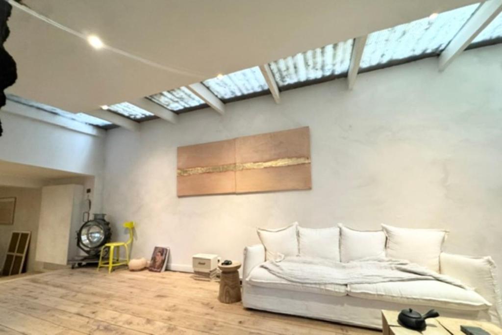Maison loft de 100 m avec jardin à Paris - 5