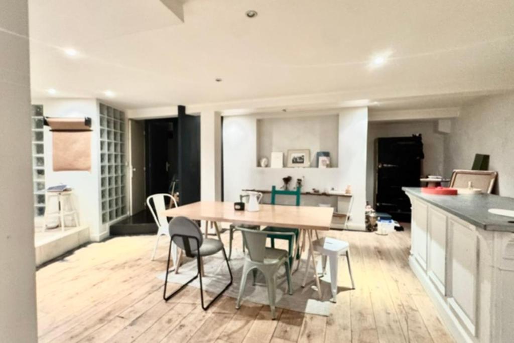 Maison loft de 100 m avec jardin à Paris - 3
