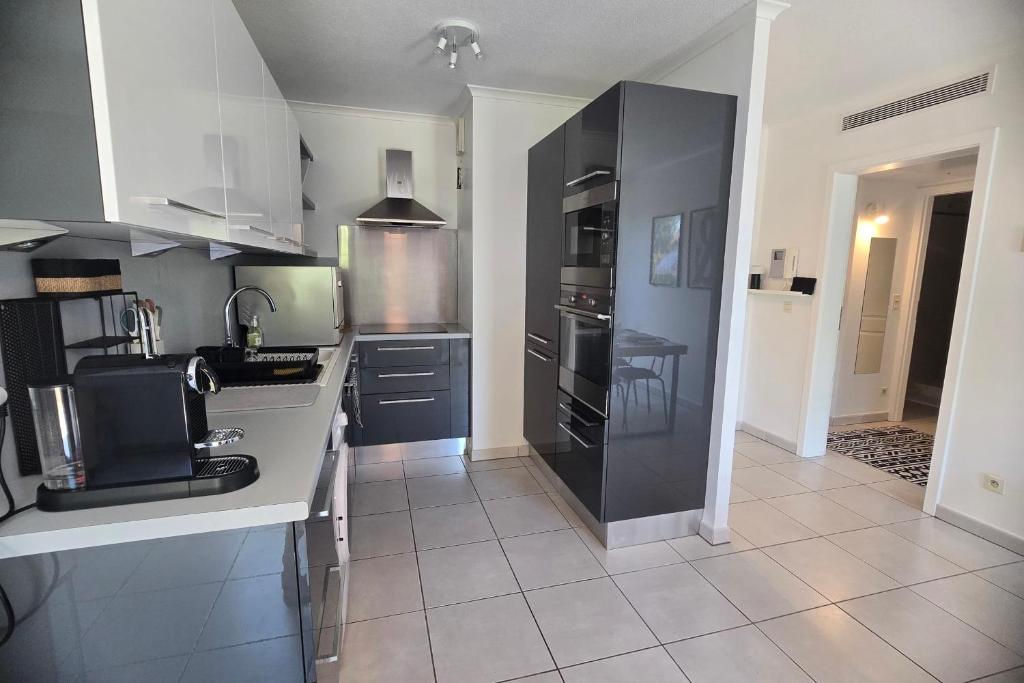 Apartment in Fréjus near the port and beaches - 4