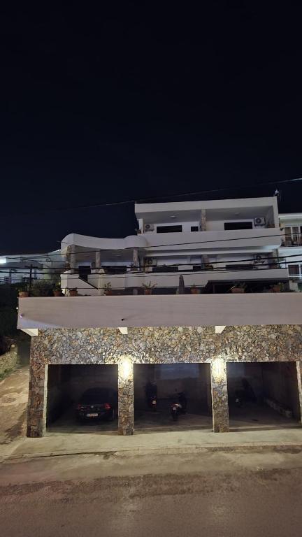 Apartments Ishmi in center of Ulcinj - 4