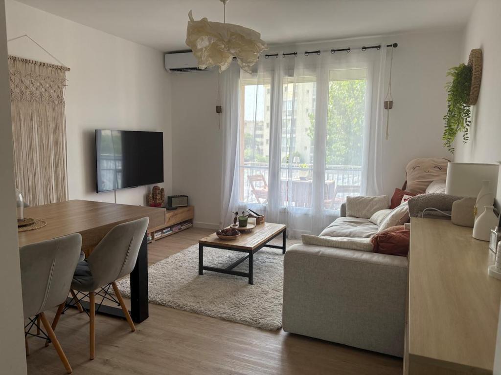 Appartement refait à neuf tout à pied - 1