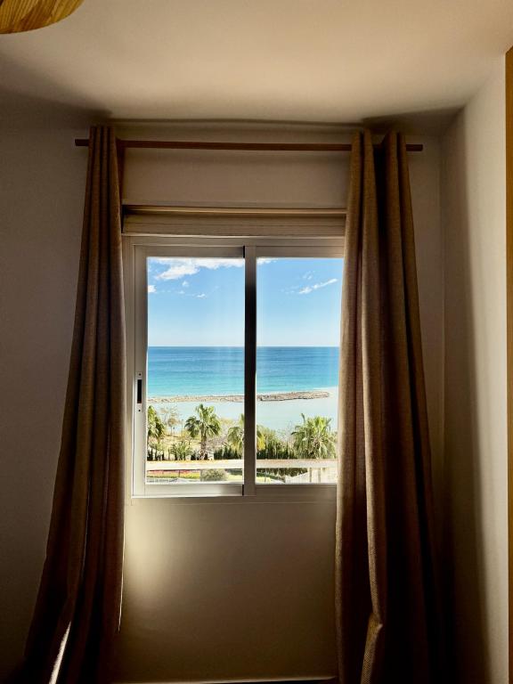 Frente al mar , Piscina ,Playa - 4