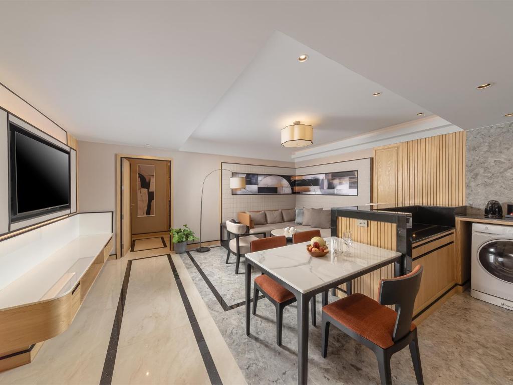 Samala Suites Bangkok Sukhumvit 19 by Kingston Hotels