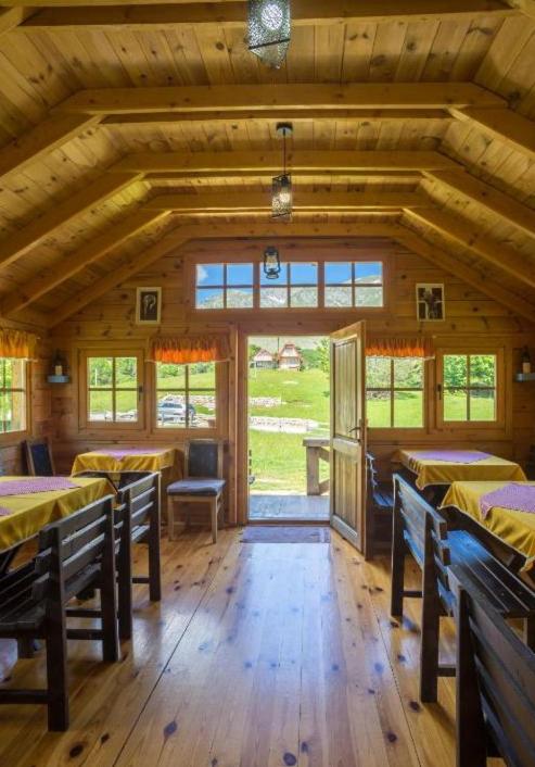 Maple bungalows - 4