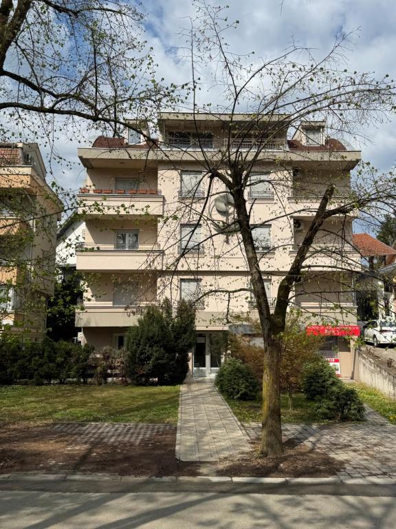 Apartman 7 with free parking - 4