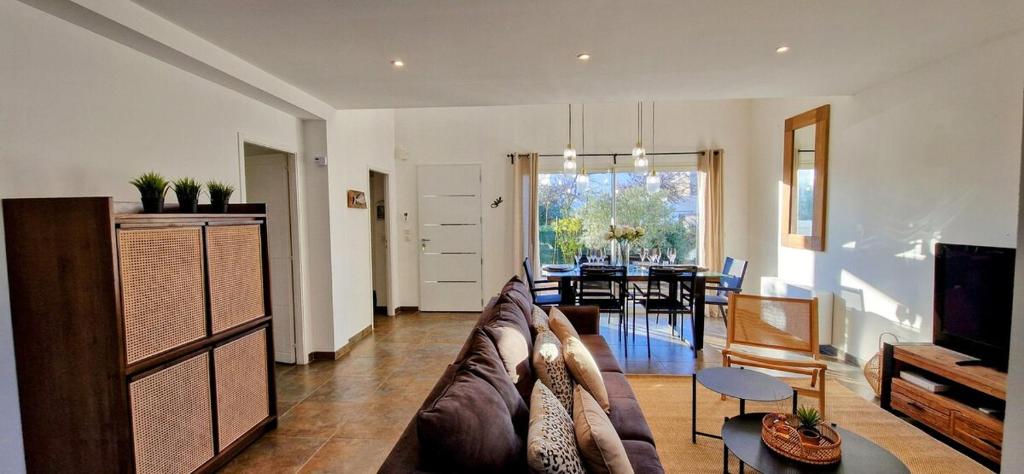 LA CATALANE, Villa Contemporaine en Bord de Mer et Climatisée - 3