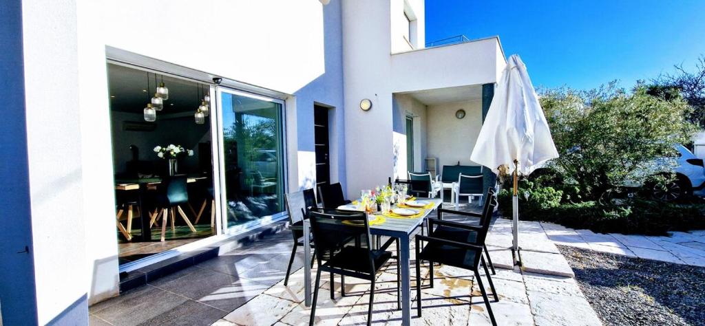 LA CATALANE, Villa Contemporaine en Bord de Mer et Climatisée - 2