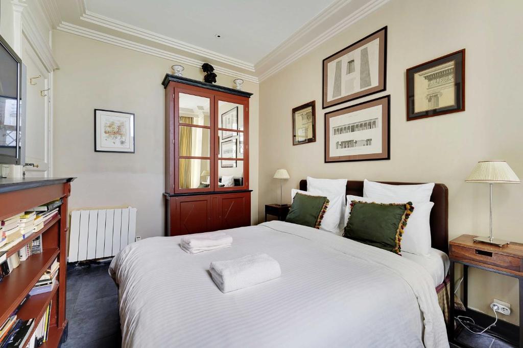 Historic elegance in the heart of Marais - 6P 2BR - 5