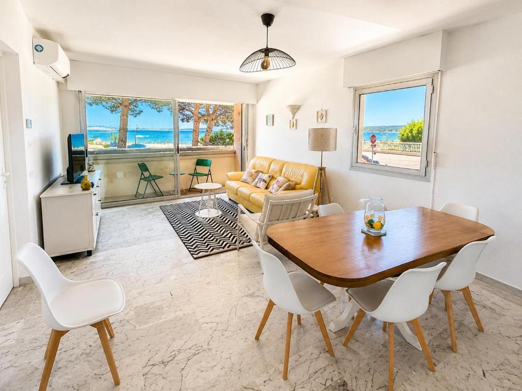Appartement de 92 m2 climatisé face à la mer avec garage - 4