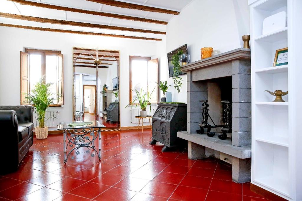 Monti Suite with charming Terrace - 4