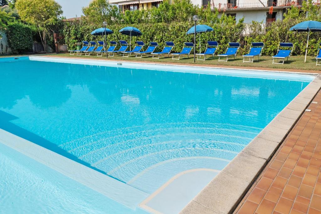 La Dolce Vacanza - 3