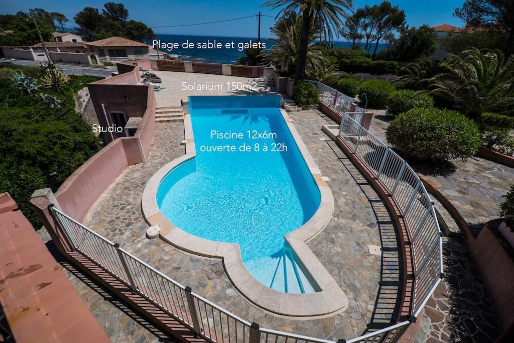 STUDIO Mini-Loft Les Pieds Dans L'Eau - 1