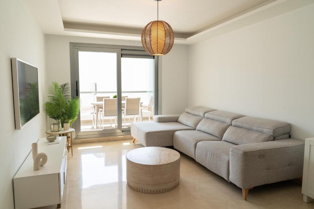 Sena Three Bedroom Deluxe Penthouse by Aqua - 3