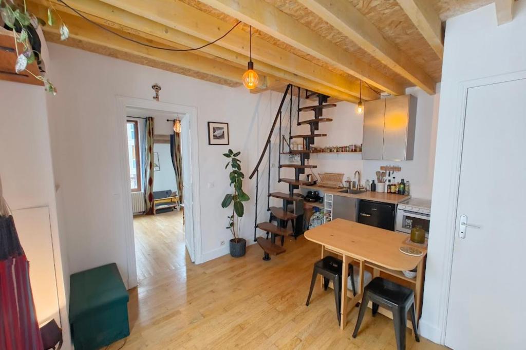 Duplex village Jourdain près des Buttes Chaumont - 4