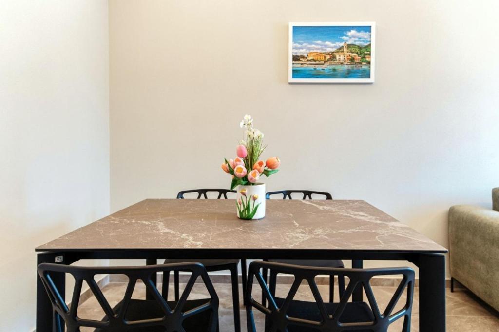 Lago Apartments - 5