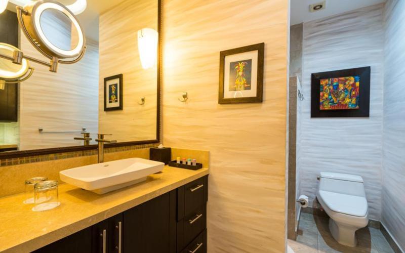 Suites at Zona Romantica - 5