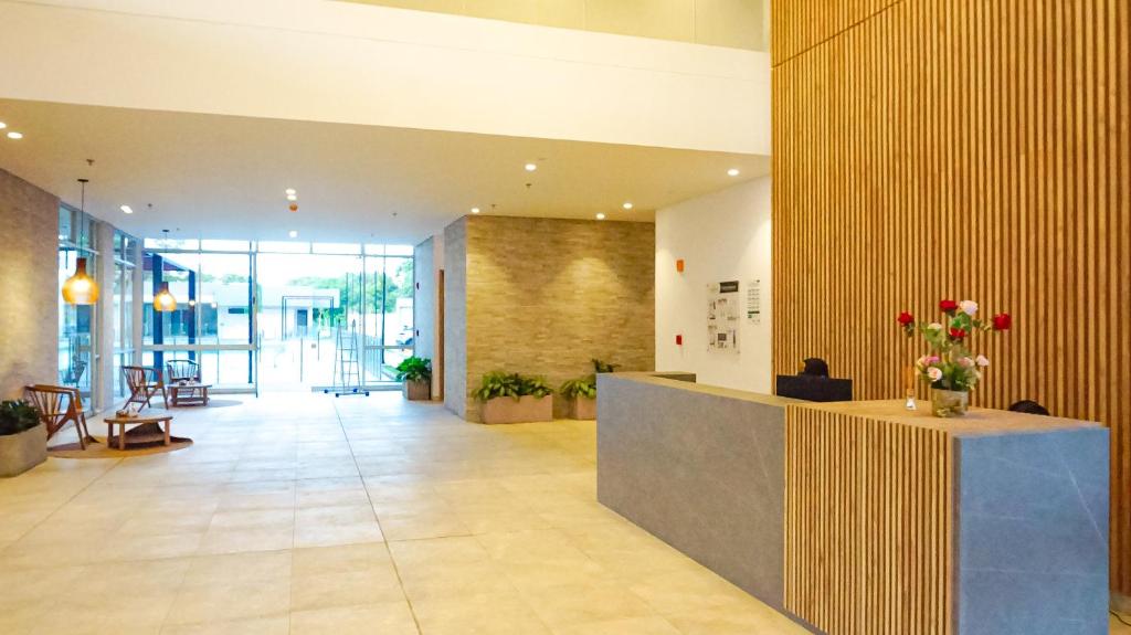 Apartamento Vacacional Moderno con Parqueadero Cerca al Rodadero - 2