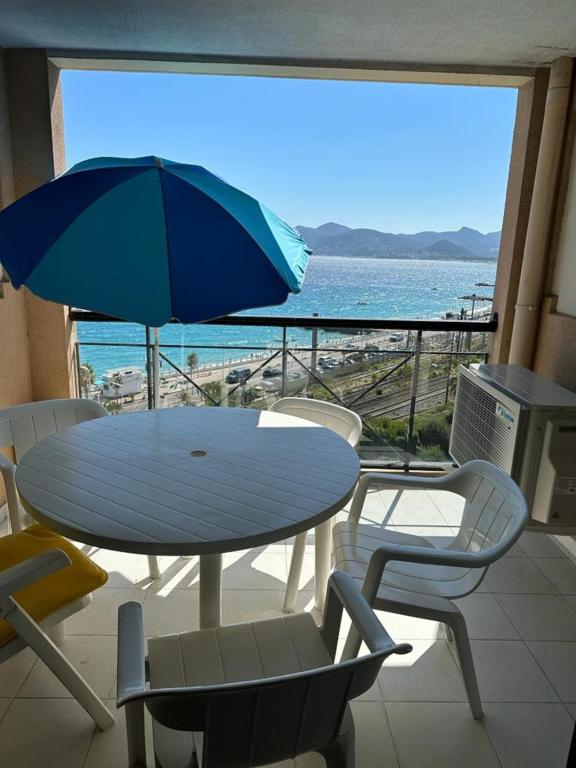 Splendid sea view - 2 comfy rooms - Swimming pools - 4