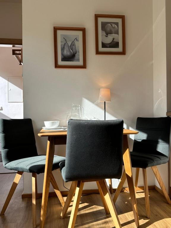 Apartment 225 - 3