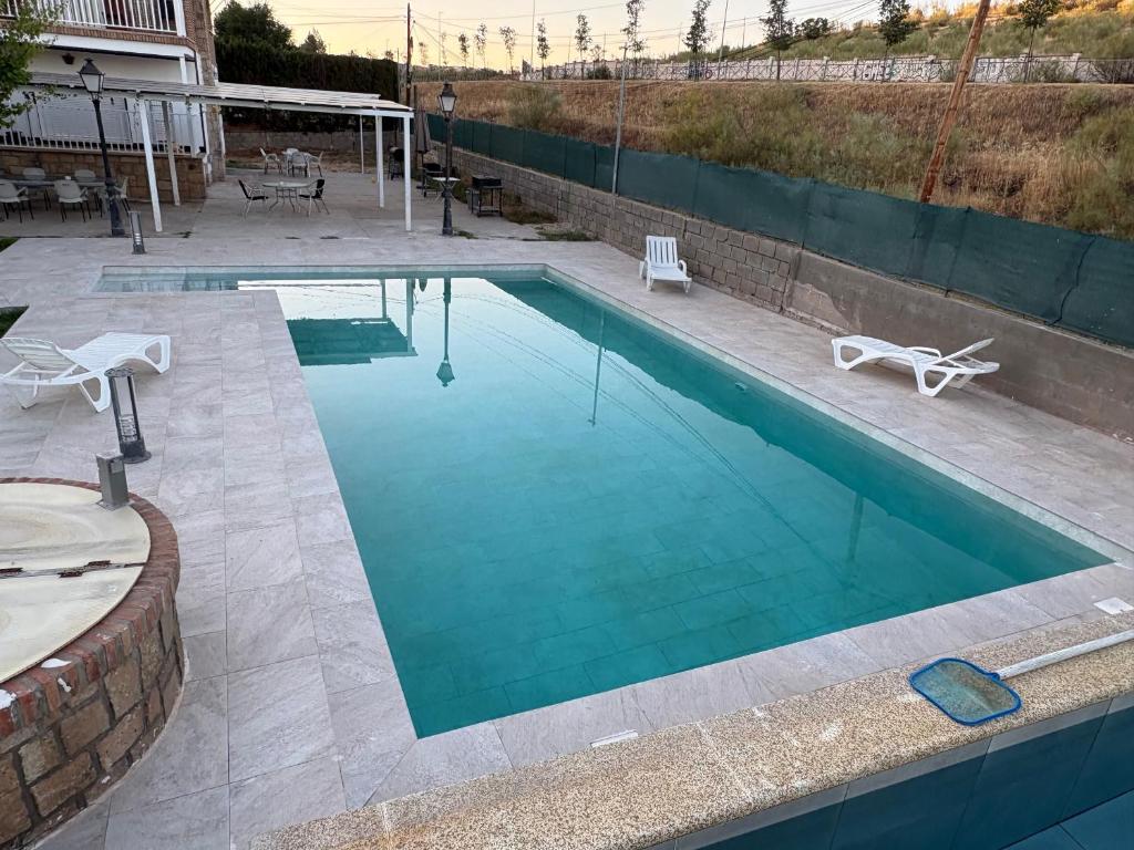 Sueña TOLEDO- Piscina - 3