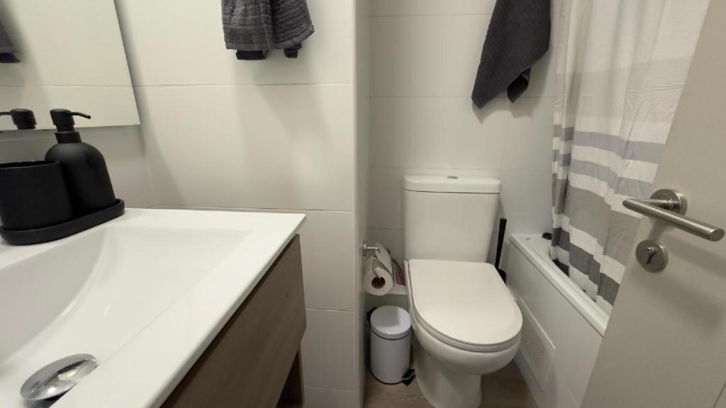 Oceana Suites Metro Ñuble Ñuñoa - 1