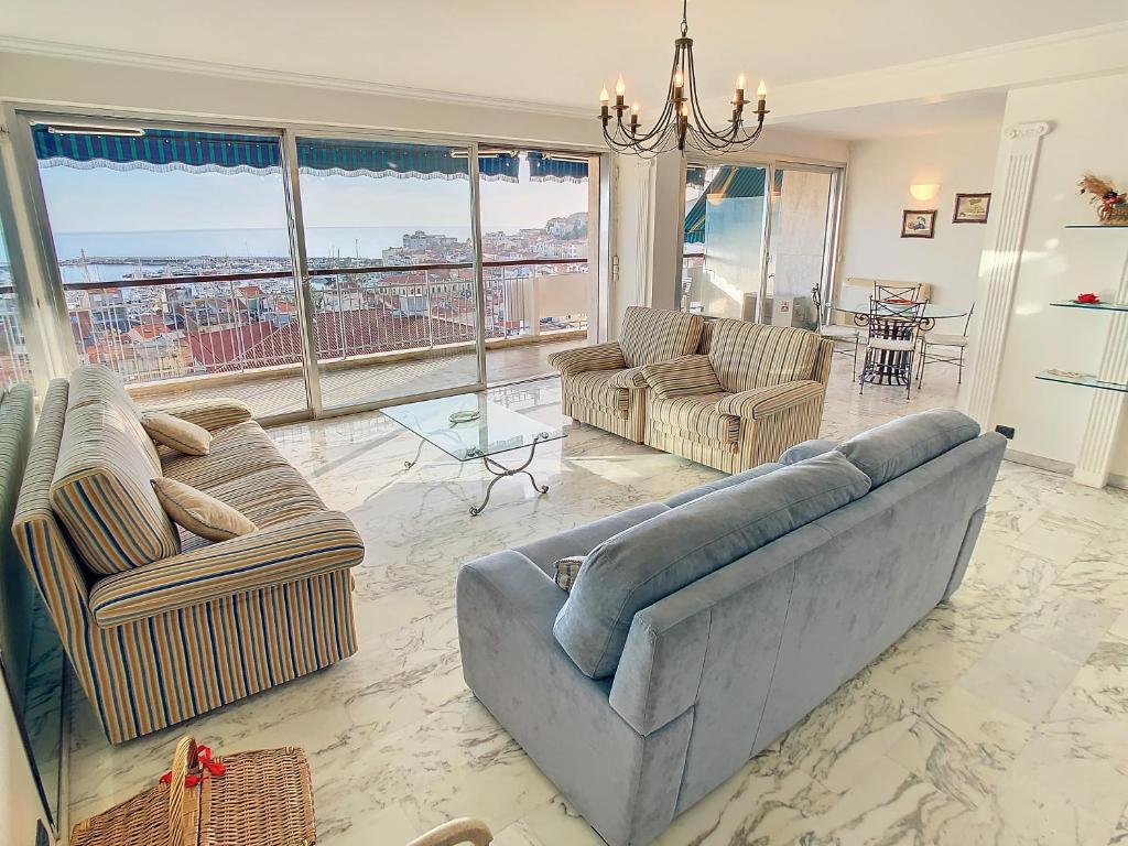 Sea view 2 bdr 2 baths central 312 ac - 1