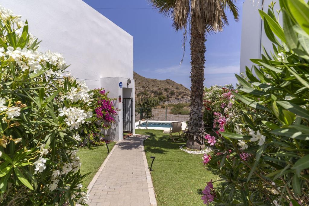 Sunny Holidays Mojácar Pool House - 3