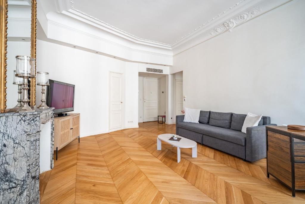 Prestige et Elégance aux Champs Elysees 80m2 - 5