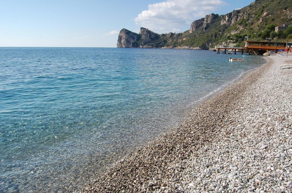Torre Turbolo Apartments — Hotel in Massa Lubrense
