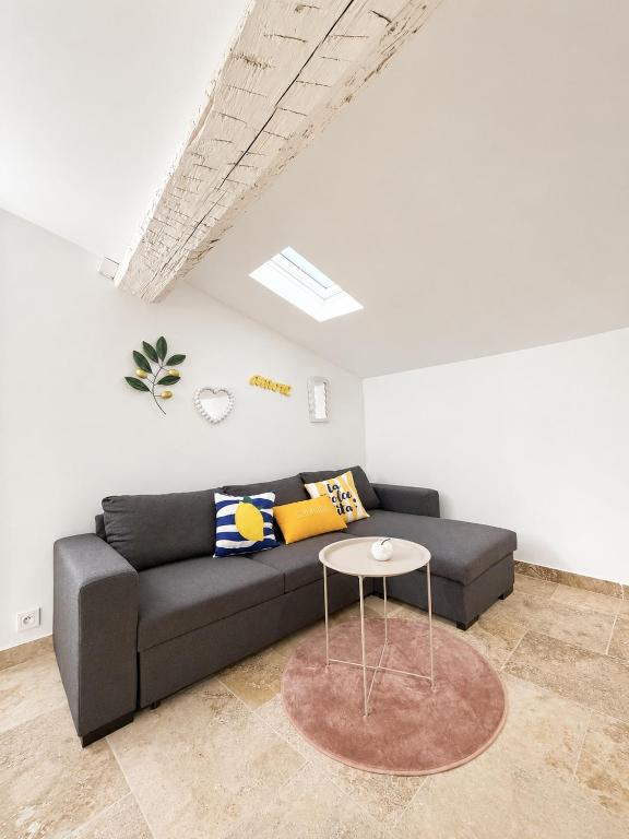APPARTEMENT N7 INTRA MUROS T2 - CLIMATISATION- WiFi - Palais des Papes - 1