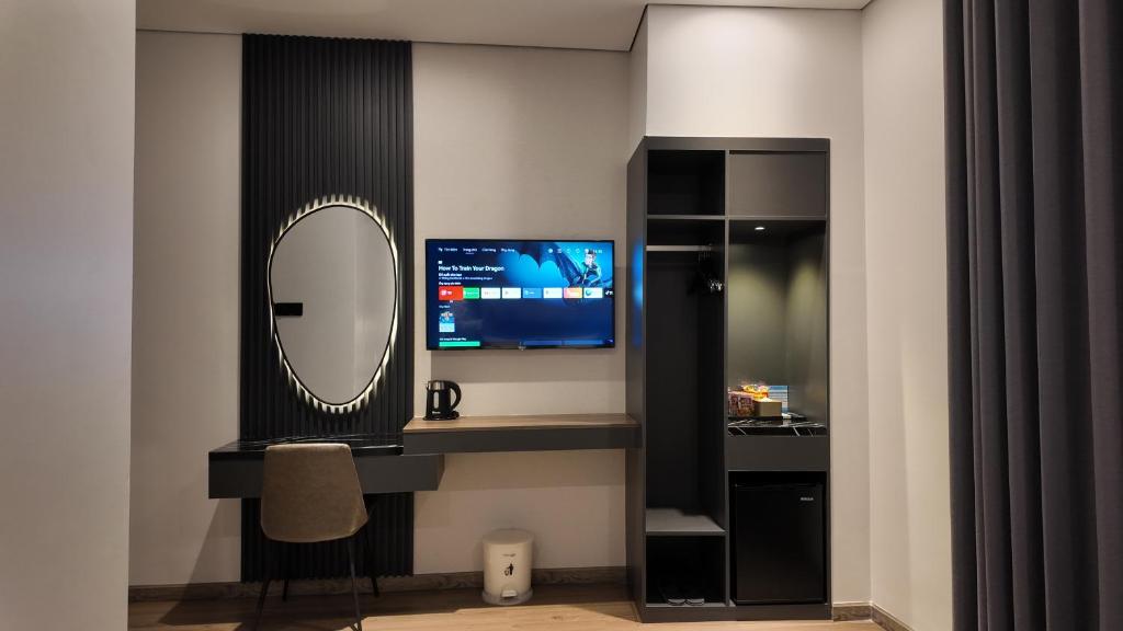 LION 7 HOTEL