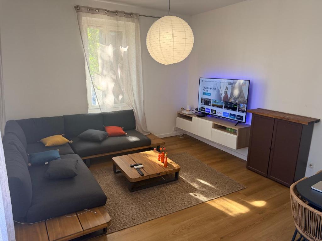 logement entier chambre salon proche du velodrome et Prado calme et spacieux - 1