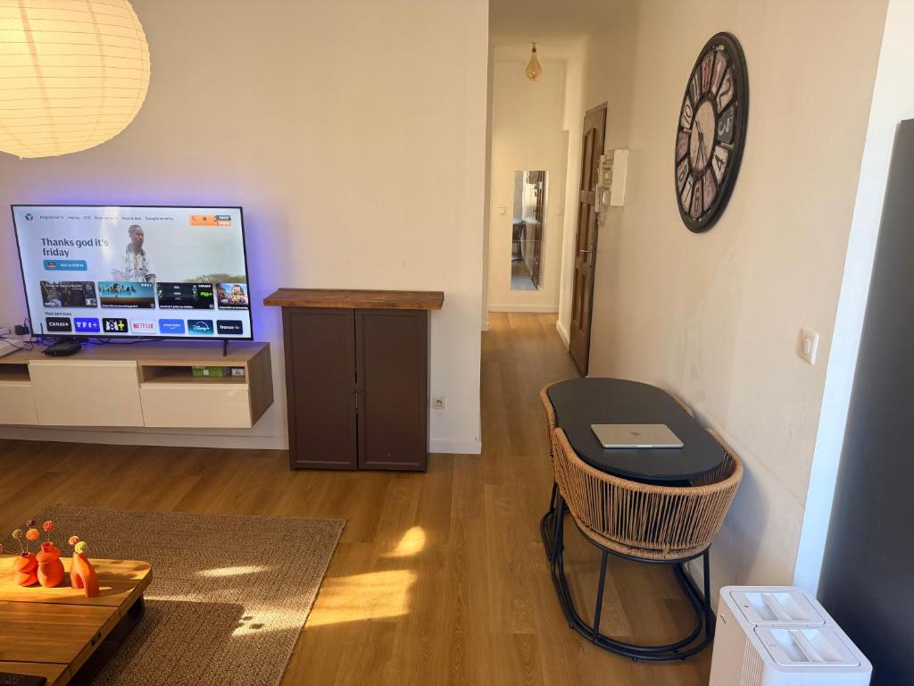 logement entier chambre salon proche du velodrome et Prado calme et spacieux - 3