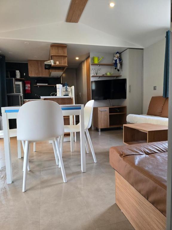 Mobilhome 3 chambre 8 pers - 3