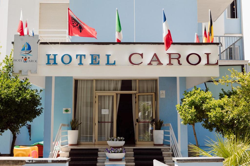 Hotel Carol - 2