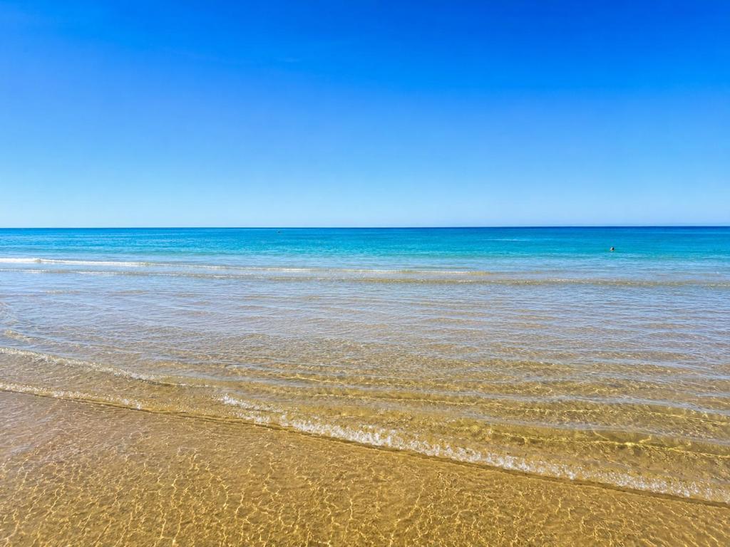 Nuovissima casa vacanze 6 minuti a piedi dal mare - 3